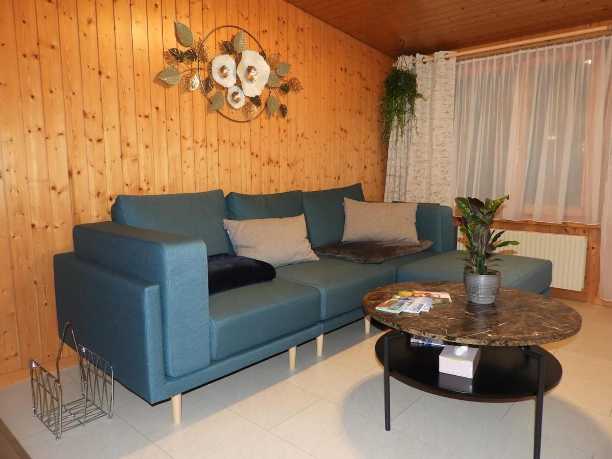 Schoene Ferienwohnung Mit Seeblick Thun Buitenkant foto
