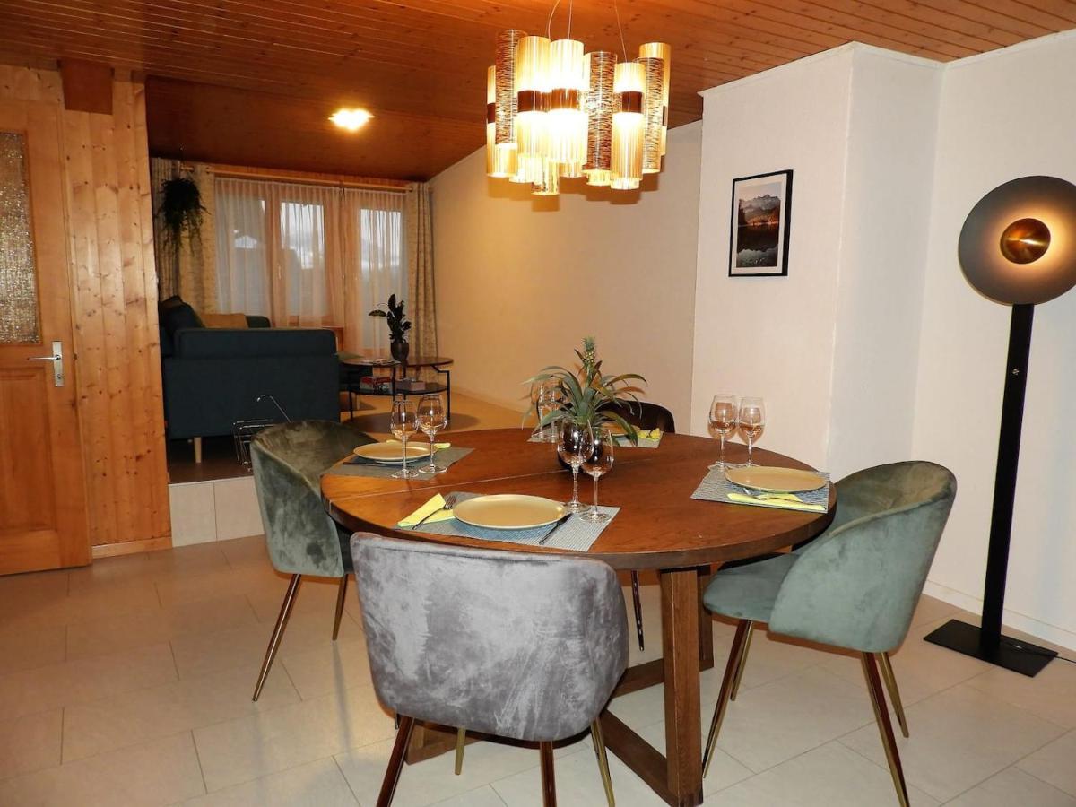 Schoene Ferienwohnung Mit Seeblick Thun Buitenkant foto